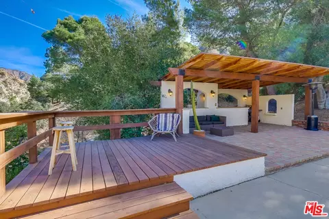 Exterior - 4137 Big Tujunga Canyon Rd, Tujunga, CA 91042 photo 25 of 26