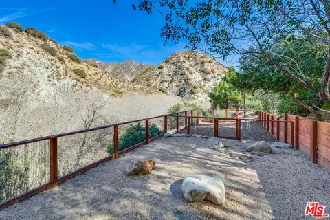 Exterior - 4137 Big Tujunga Canyon Rd, Tujunga, CA 91042 photo 17 of 26