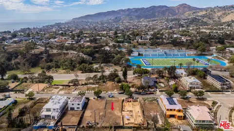 758 Radcliffe Ave, Los Angeles, CA 90272