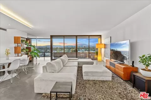 4316 Marina City Dr #327, Marina Del Rey, CA 90292