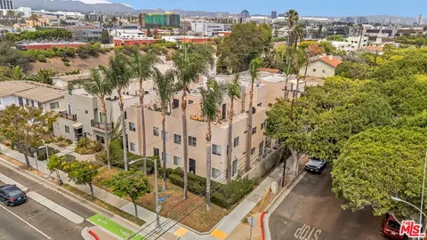 1757 17th St, Santa Monica, CA 90404