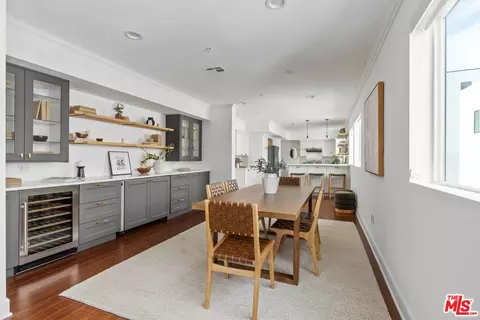 11801 Avon Way #5, Los Angeles, CA 90066