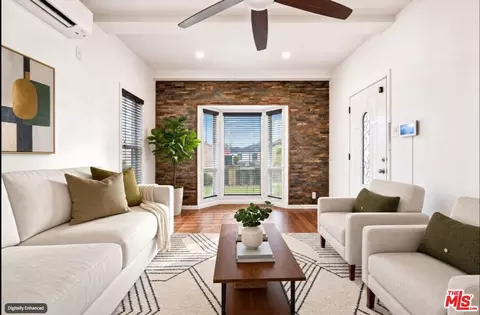9819 S Hoover St, Los Angeles, CA 90044