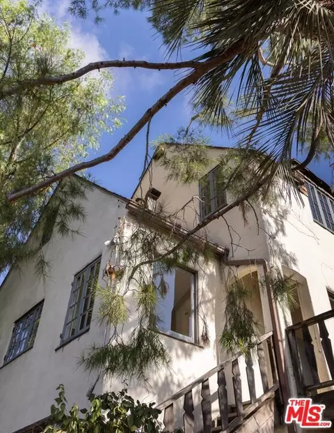 Exterior - 92 Grace Ter, Pasadena, CA 91105 photo 10 of 18