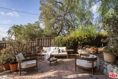 Exterior - 92 Grace Ter, Pasadena, CA 91105 photo 11 of 18