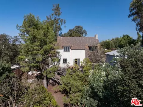 Exterior - 92 Grace Ter, Pasadena, CA 91105 photo 9 of 18
