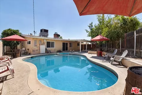 Exterior - 642 N Pine Ave, Rialto, CA 92376 photo 1 of 3