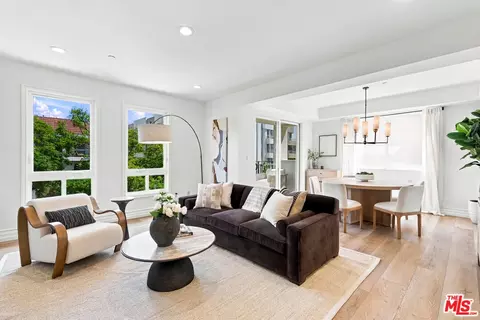325 Arnaz Dr #301, Los Angeles, CA 90048