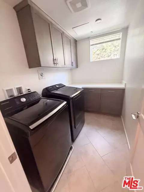 Other - 573 Winchester Dr, Oxnard, CA 93036 photo 3 of 4