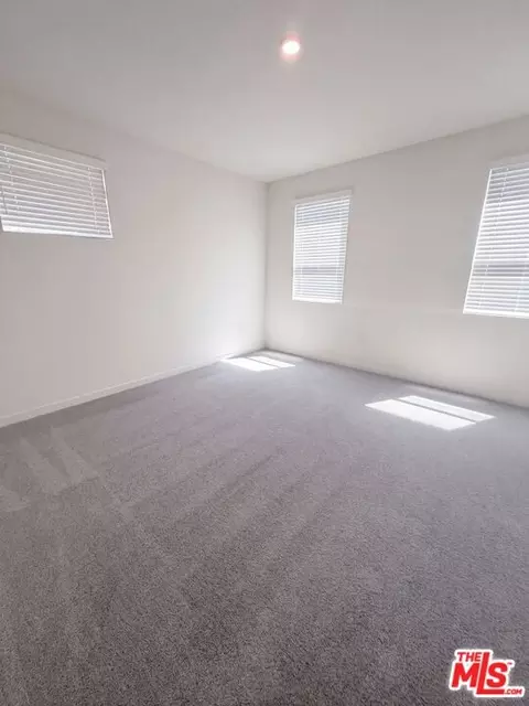 Bedroom - 573 Winchester Dr, Oxnard, CA 93036 photo 1 of 5
