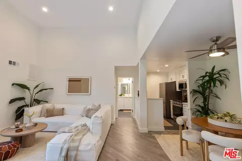 11701 Texas Ave #308, Los Angeles, CA 90025