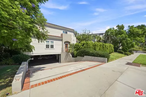 2743 Montrose Ave #108, Montrose, CA 91020