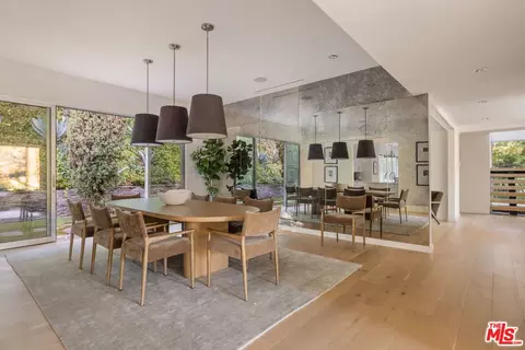 Dining - 2731 Hutton Dr, Beverly Hills, CA 90210 photo 1 of 3