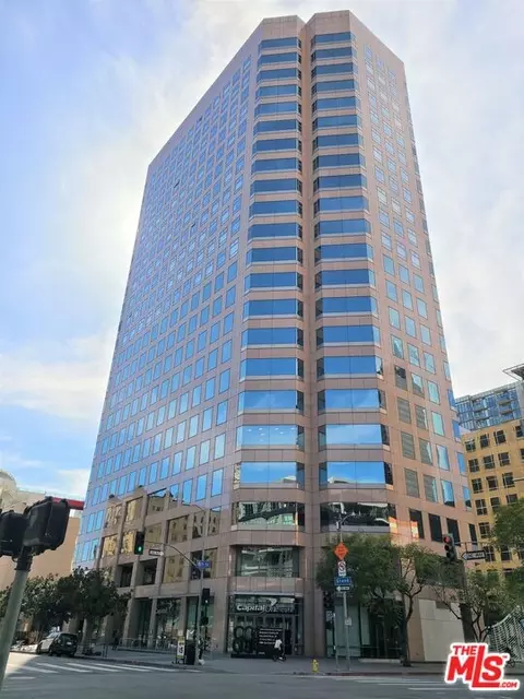 801 S Grand Ave #1209, Los Angeles, CA 90017