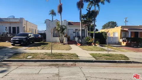 6751 Arlington Ave, Los Angeles, CA 90043