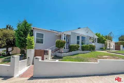7501 Earldom Ave, Playa Del Rey, CA 90293