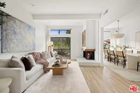 1618 Michael Ln, Pacific Palisades, CA 90272