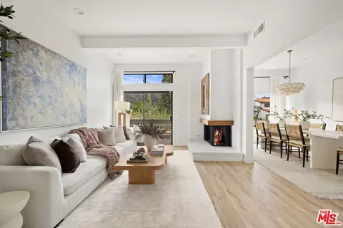 1618 Michael Ln, Pacific Palisades, CA 90272