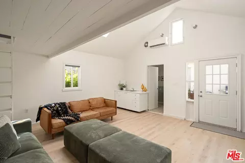 Other - 818 Palms Blvd, Venice, CA 90291 photo 13 of 15