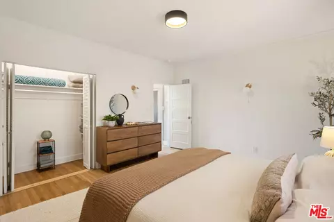 Bedroom - 818 Palms Blvd, Venice, CA 90291 photo 2 of 6