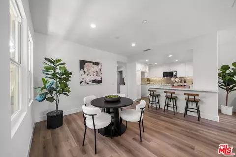 Dining - 270 Lockford, Irvine, CA 92602 photo 1 of 1
