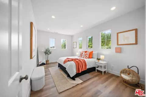 Bedroom - 270 Lockford, Irvine, CA 92602 photo 2 of 3
