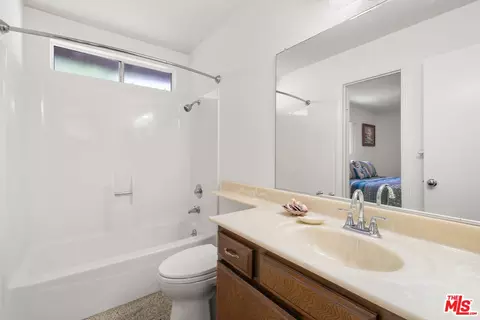 Bath - 726 Dewane Dr, El Cajon, CA 92020 photo 1 of 2