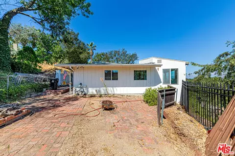 14301 Mulholland Dr, Los Angeles, CA 90077