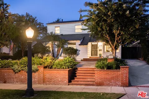Exterior - 4176 Klump Ave, Studio City, CA 91602 photo 8 of 8