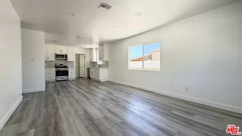Living - 10554 Lanark St, Sun Valley, CA 91352 photo 1 of 1