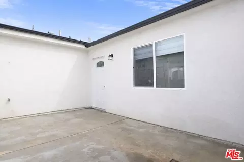 Exterior - 10554 Lanark St, Sun Valley, CA 91352 photo 3 of 11