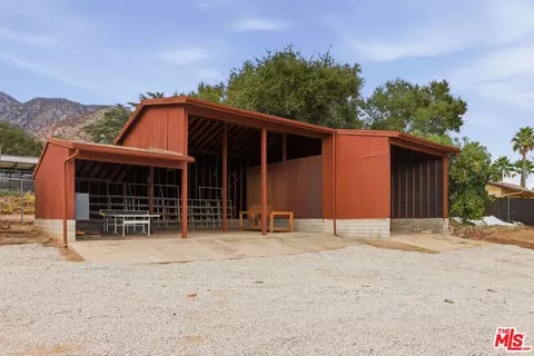 Exterior - 3033 Clarmeya Ln, Pasadena, CA 91107 photo 3 of 8