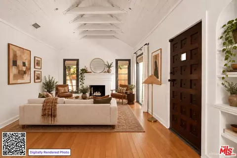 7272 Willoughby Ave, Los Angeles, CA 90046