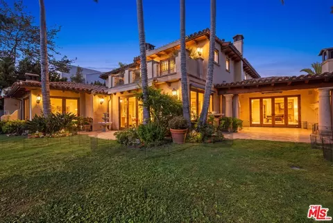 1617 Tower Grove Dr, Beverly Hills, CA 90210