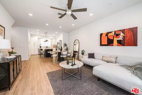 10716 Toluca Ct, Toluca Lake, CA 91602
