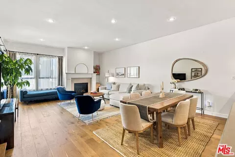 12115 San Vicente Blvd #404, Los Angeles, CA 90049