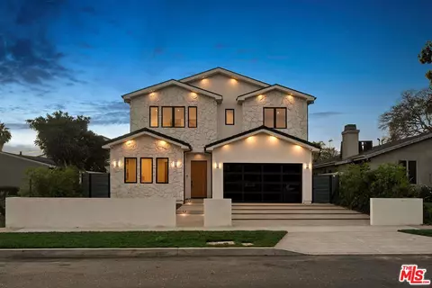 12657 Dewey St, Los Angeles, CA 90066
