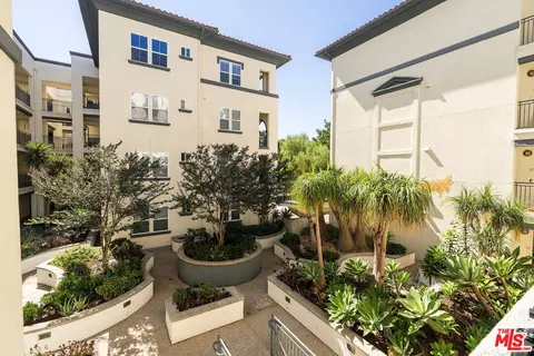 12963 Runway Rd #218, Playa Vista, CA 90094