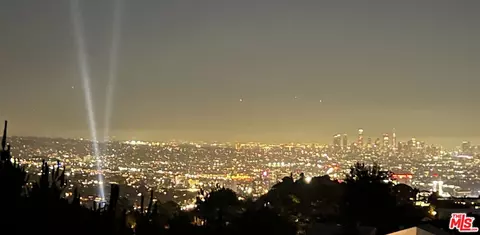 2636 Larmar Rd, Los Angeles, CA 90068