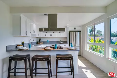 Kitchen - 1512 Sherman Pl, Long Beach, CA 90804 photo 2 of 7