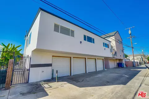 Exterior - 1512 Sherman Pl, Long Beach, CA 90804 photo 3 of 4