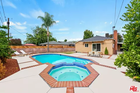 1444 N Ontario St, Burbank, CA 91505