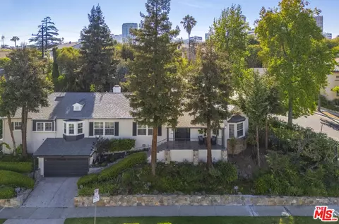 1609 Comstock Ave, Los Angeles, CA 90024