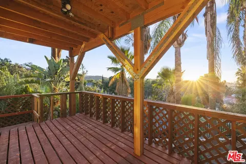 Exterior - 10941 Cardamine Pl, Tujunga, CA 91042 photo 7 of 8