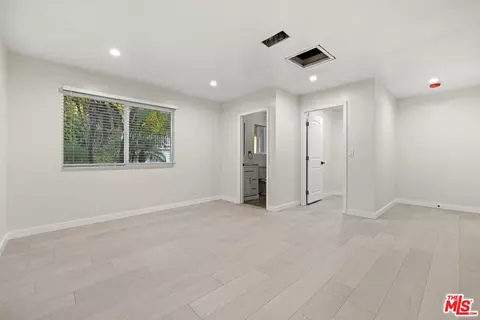 Bedroom - 10941 Cardamine Pl, Tujunga, CA 91042 photo 8 of 9