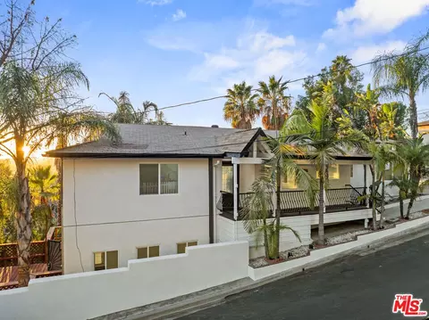 Exterior - 10941 Cardamine Pl, Tujunga, CA 91042 photo 1 of 8