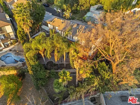 View/Area - 10941 Cardamine Pl, Tujunga, CA 91042 photo 1 of 2