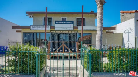 3430 W Slauson Ave, Los Angeles, CA 90043