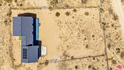 View/Area - 56133 Jesse Rd, Landers, CA 92285 photo 1 of 12