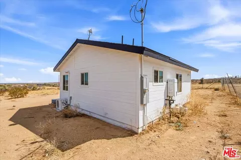 Other - 56133 Jesse Rd, Landers, CA 92285 photo 6 of 12